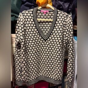 EUC Lilly Pulitzer Brista L Large sweater cream black honeycomb